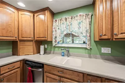 2718 Bahns Drive, Beavercreek, OH 45434 - Photo 13