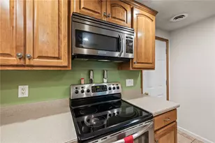 2718 Bahns Dr, Beavercreek, OH 45434 - Photo 15