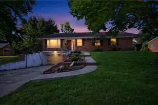 5826 Shady Cove Ln, Trotwood, OH 45426 - Photo 3