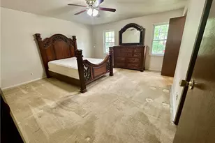 1342 Black Forest Dr, West Carrollton, OH 45449 - Photo 5