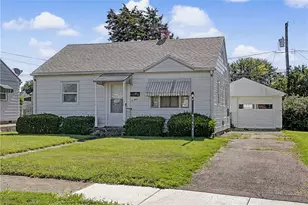 662 Reading Dr, Springfield, OH 45505 - Photo 1