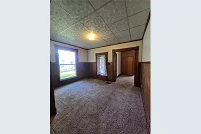 622 Union Street, Union Township, OH 47390 - Photo 5