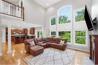 295 N Hills Boulevard, Springboro, OH 45066 - Photo 7