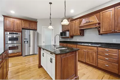 295 N Hills Boulevard, Springboro, OH 45066 - Photo 17