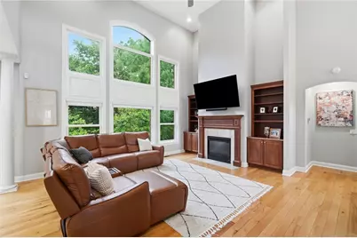 295 N Hills Boulevard, Springboro, OH 45066 - Photo 9
