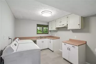 336 Farnsworth Dr, West Carrollton, OH 45449 - Photo 17