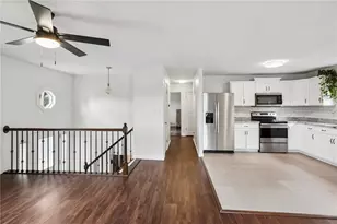336 Farnsworth Dr, West Carrollton, OH 45449 - Photo 9