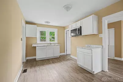 133 Loretta Drive, Dayton, OH 45415 - Photo 9