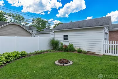 236 Monteray Avenue, Oakwood, OH 45419 - Photo 23