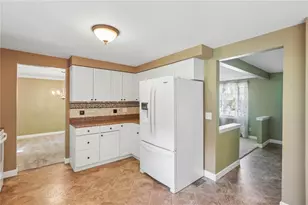4578 Falcon Cir, Dayton, OH 45424 - Photo 15