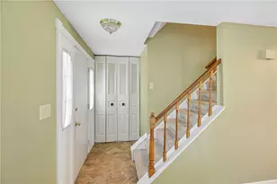 4578 Falcon Cir, Dayton, OH 45424 - Photo 5