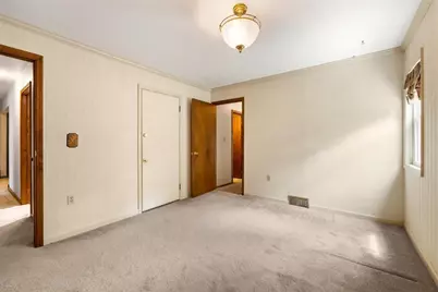 9305 Wildcat Road, Bethel Twp, OH 45371 - Photo 17