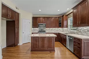 1623 N Wood Creek Dr, Clear Creek Township, OH 45458 - Photo 11