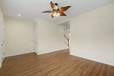 1623 N Wood Creek Drive, Clearcreek Twp, OH 45458 - Photo 5