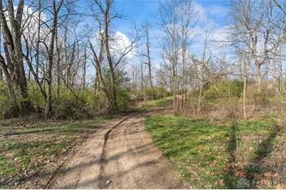 2425 Middleboro Road, Washington Twp, OH 45113 - Photo 13