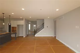 596 Goldfinch Dr, Beavercreek, OH 45434 - Photo 9