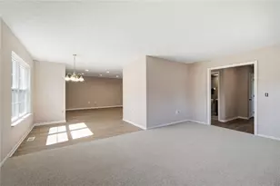 956 Patriot Square Dr, Washington Twp, OH 45459 - Photo 11