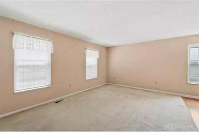 956 Patriot Square Drive, Washington Twp, OH 45459 - Photo 9