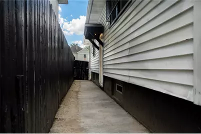 1727 W Riverview Avenue, Dayton, OH 45402 - Photo 23