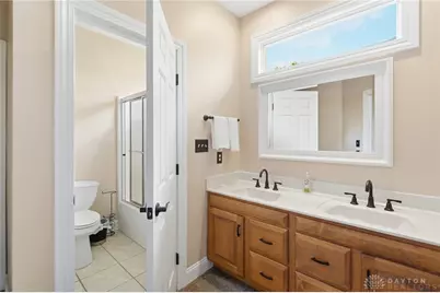 1360 Courtyard Place, Centerville, OH 45458 - Photo 43