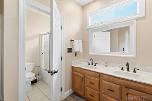 1360 Courtyard Pl, Centerville, OH 45458 - Photo 43
