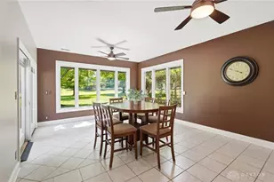 1360 Courtyard Pl, Centerville, OH 45458 - Photo 23