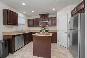 1408 Golden Eagle Dr, Troy, OH 45373 - Photo 15