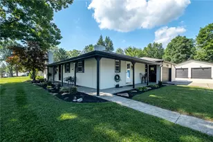 2767 Woodmont Dr, Beavercreek, OH 45434 - Photo 3