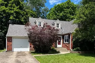 300 S Broadmoor Blvd, Springfield, OH 45504 - Photo 1