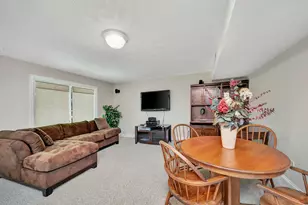 1271 Oakleaf Dr, Beavercreek, OH 45434 - Photo 41
