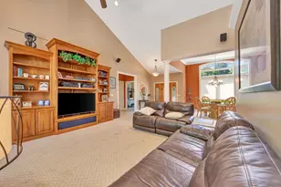 1271 Oakleaf Dr, Beavercreek, OH 45434 - Photo 17