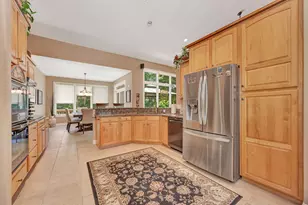 1271 Oakleaf Dr, Beavercreek, OH 45434 - Photo 23