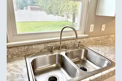 2350 Queensway Drive, Miami Township, OH 45342 - Photo 13
