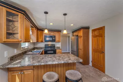 825 W Martindale Road, Union, OH 45322 - Photo 11