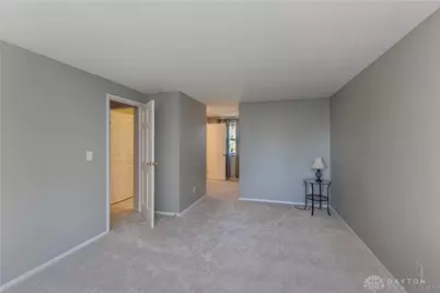 825 W Martindale Road, Union, OH 45322 - Photo 17
