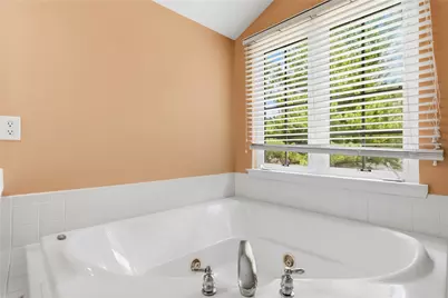 9120 Surrey Gate Place, Washington Twp, OH 45458 - Photo 27