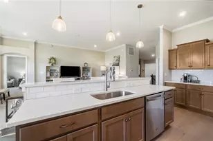 4370 Waters Edge Ln, Turtlecreek Twp, OH 45036 - Photo 17