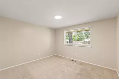 6515 Lemans Lane, Huber Heights, OH 45424 - Photo 23