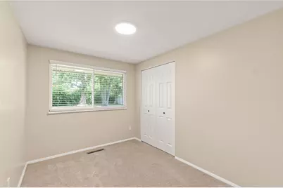 6515 Lemans Lane, Huber Heights, OH 45424 - Photo 21