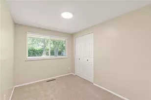 6515 Lemans Ln, Huber Heights, OH 45424 - Photo 21
