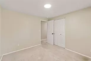 6515 Lemans Ln, Huber Heights, OH 45424 - Photo 19