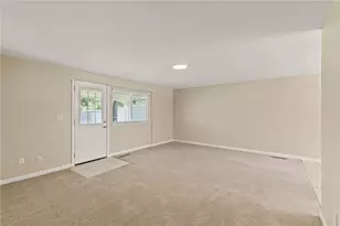 6515 Lemans Ln, Huber Heights, OH 45424 - Photo 15