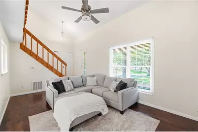1007 Foxshire Place, Centerville, OH 45458 - Photo 5