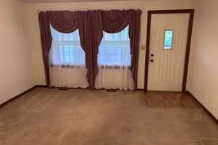 725 Hile Ln, Englewood, OH 45322 - Photo 3