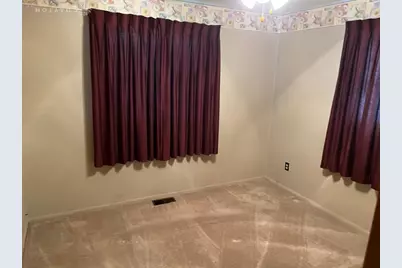 725 Hile Lane, Englewood, OH 45322 - Photo 11