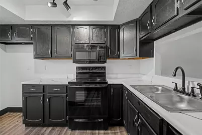 5562 Cobblegate Drive, Dayton, OH 45449 - Photo 9