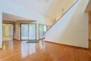 9040 S Normandy Ln, Washington Twp, OH 45458 - Photo 13
