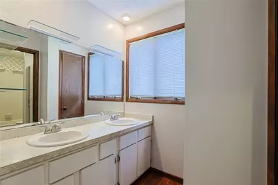 9040 S Normandy Lane, Washington Twp, OH 45458 - Photo 25