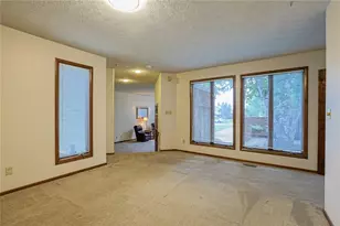 9040 S Normandy Ln, Washington Twp, OH 45458 - Photo 25