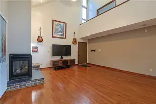 9040 S Normandy Ln, Washington Twp, OH 45458 - Photo 5